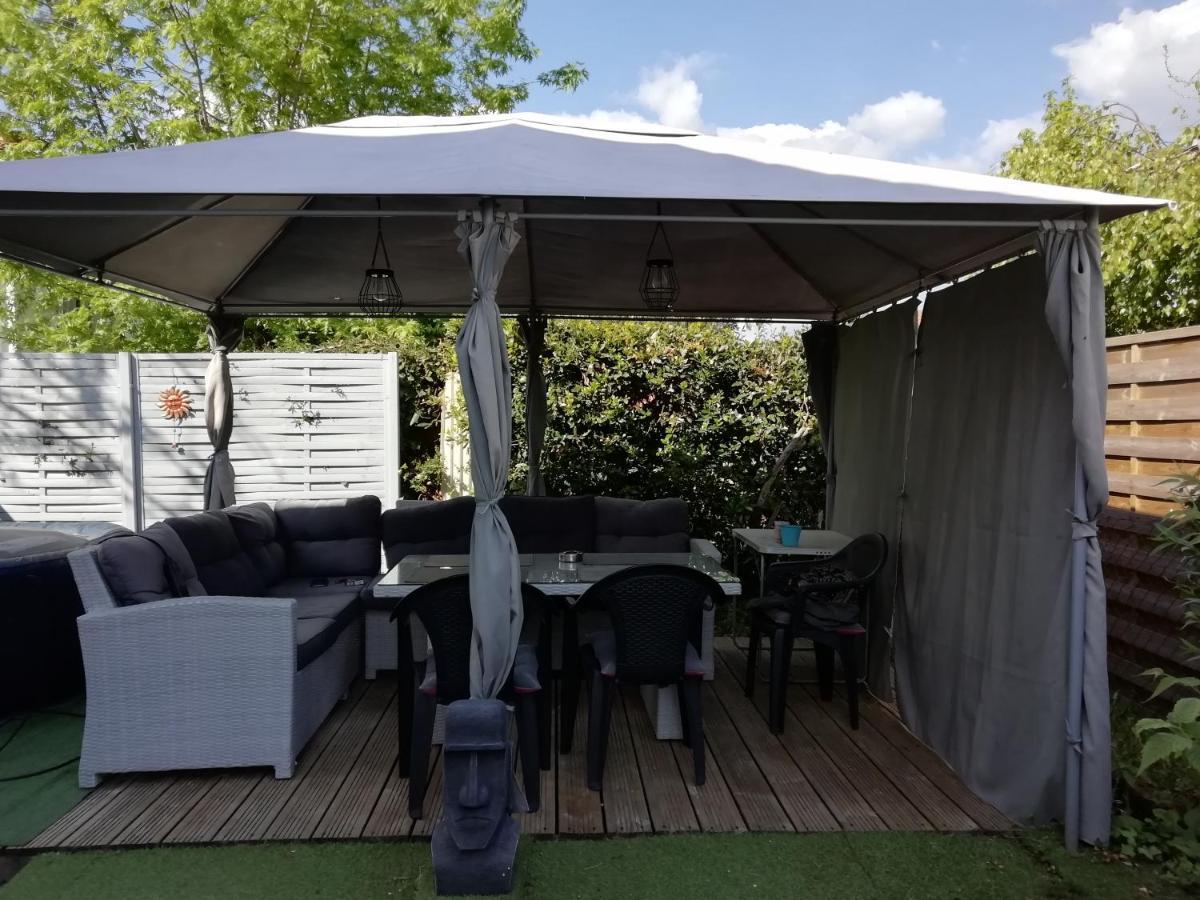 Location Saisonniere Apartment Cozes Exterior photo
